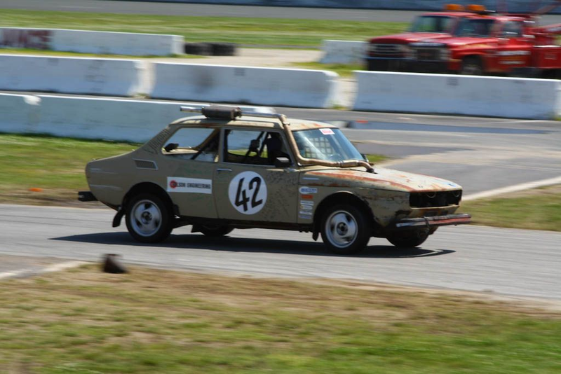 Illustration for article titled The 24 Hours Of LeMons New England 2009 Über Gallery, Part 2